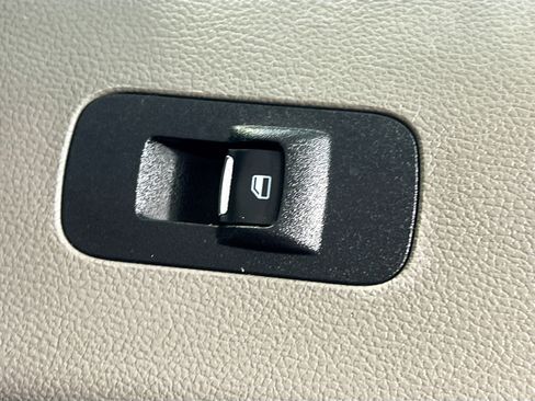 Used 2015 Ford F150 XLT w/ Equipment Group 302A Luxury RWD image 31