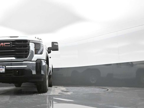 New 2025 GMC Sierra 3500 Pro image 62