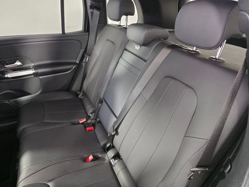 Certified 2025 Mercedes-Benz GLB 250 image 14