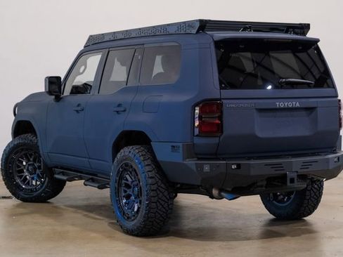 Used 2025 Toyota Land Cruiser image 19