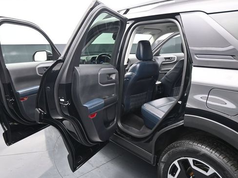 Used 2023 Ford Bronco Sport Outer Banks w/ Tech Package AWD/4WD image 19