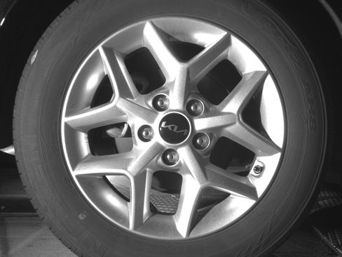 Used 2025 Kia Soul LX w/ LX Technology Package image 20