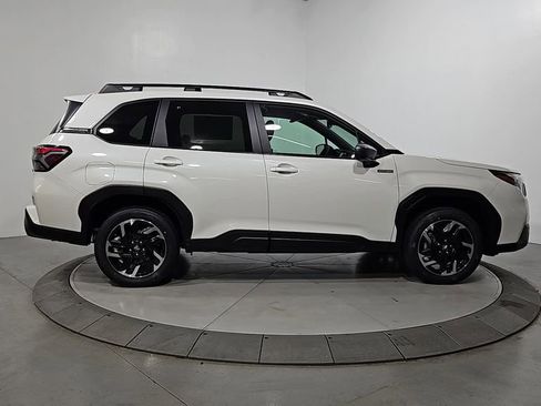 New 2026 Subaru Forester Premium AWD/4WD image 6