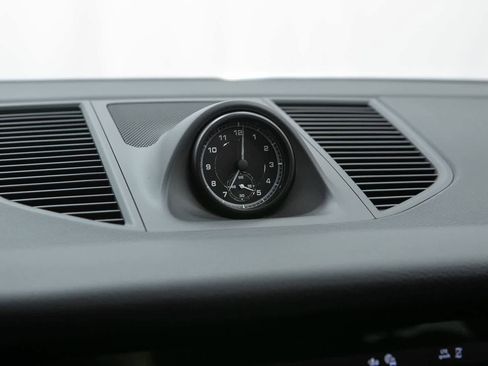 New 2026 Porsche Macan S AWD/4WD image 32