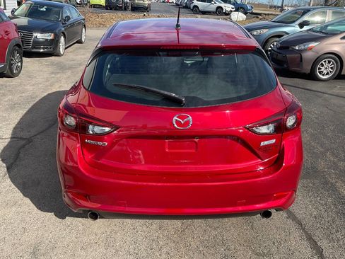 Used 2018 MAZDA MAZDA3 Sport image 10