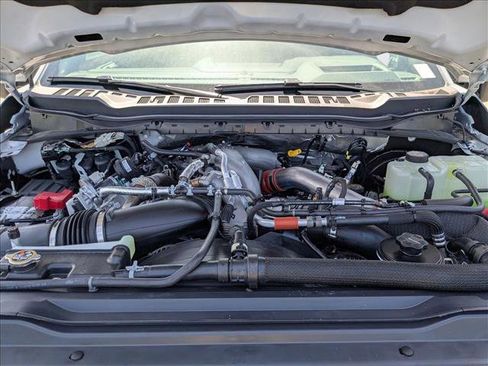 New 2025 Ford F250 Platinum w/ Tremor Off-Road Package image 17