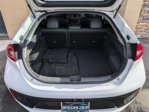 Used 2018 Hyundai Ioniq Limited FWD image 32