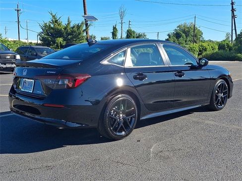 Certified 2025 Honda Civic Sport image 6