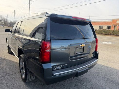 Used 2019 Chevrolet Suburban Premier image 7