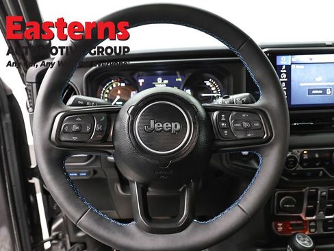 Used 2025 Jeep Wrangler Unlimited Rubicon 4xe w/ Safety Group image 10