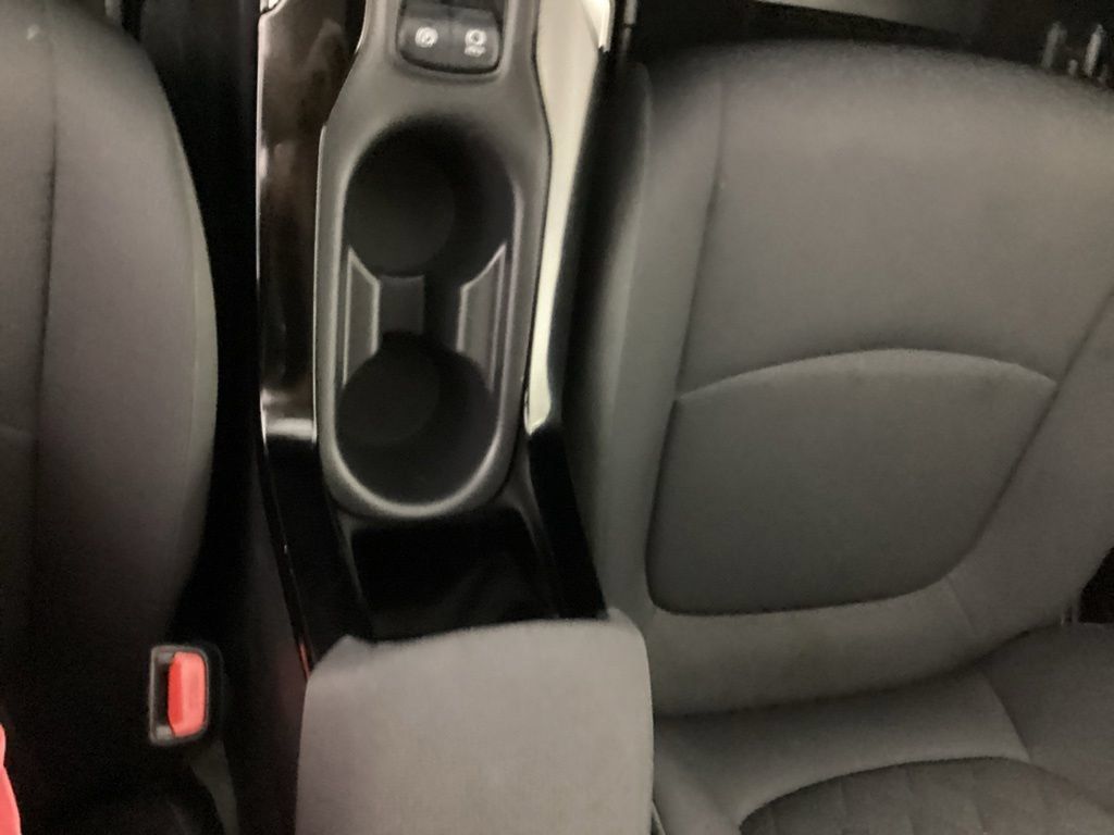 Used 2022 Toyota Corolla LE FWD image 21