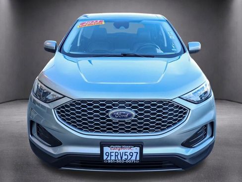 Used 2023 Ford Edge SEL image 11