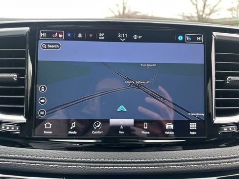 New 2026 Chrysler Pacifica Limited image 41