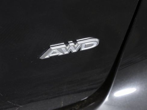 Used 2022 Chrysler Pacifica Pinnacle image 9