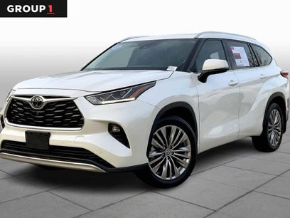 Used 2021 Toyota Highlander Platinum