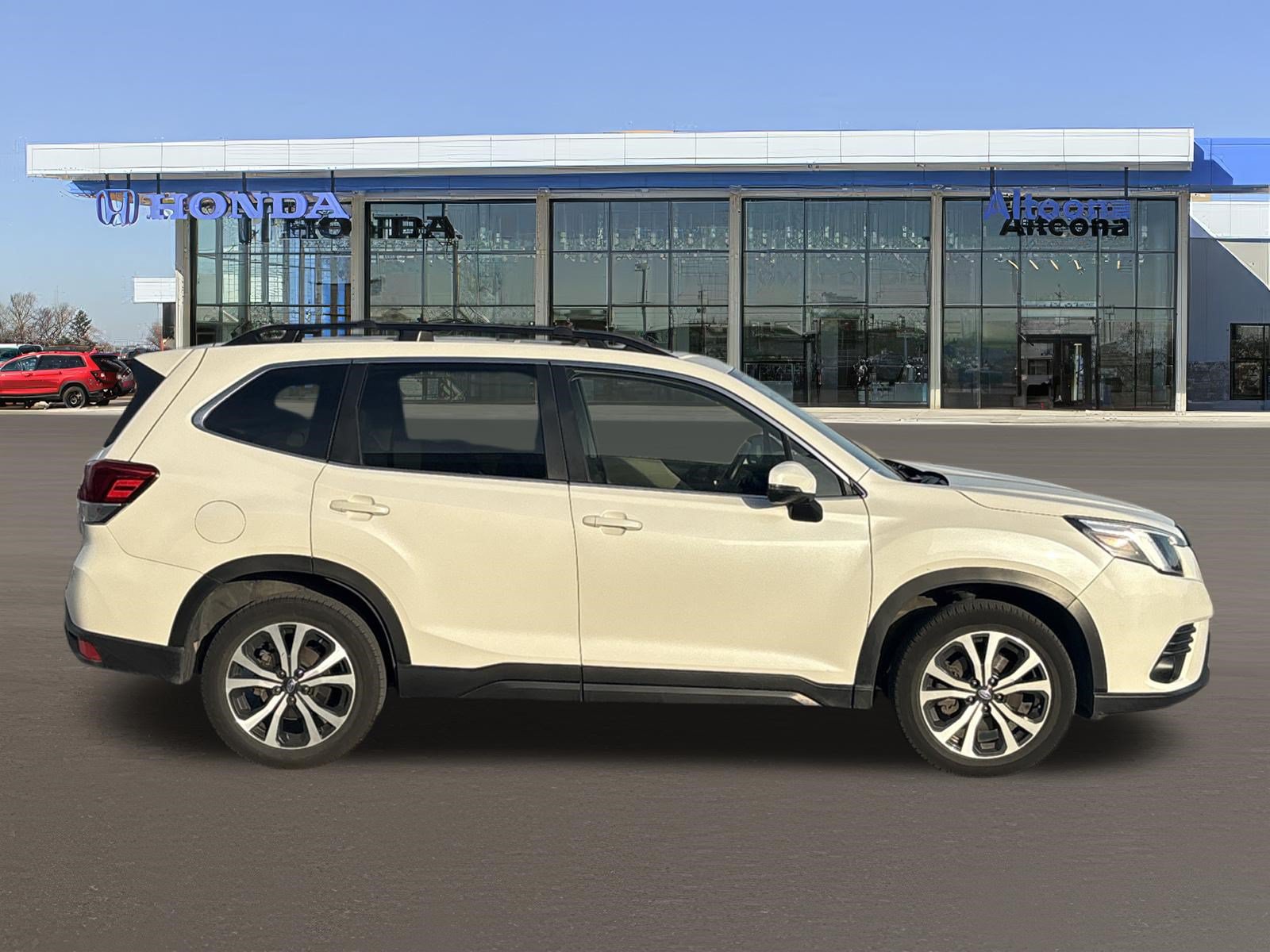 Used 2022 Subaru Forester Limited AWD/4WD image 6