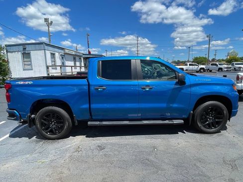 Used 2023 Chevrolet Silverado 1500 Custom w/ LPO, Dark Essentials Package AWD/4WD image 7