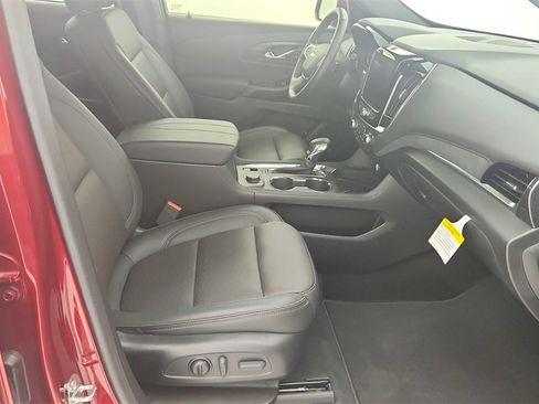 Certified 2023 Chevrolet Traverse High Country image 31