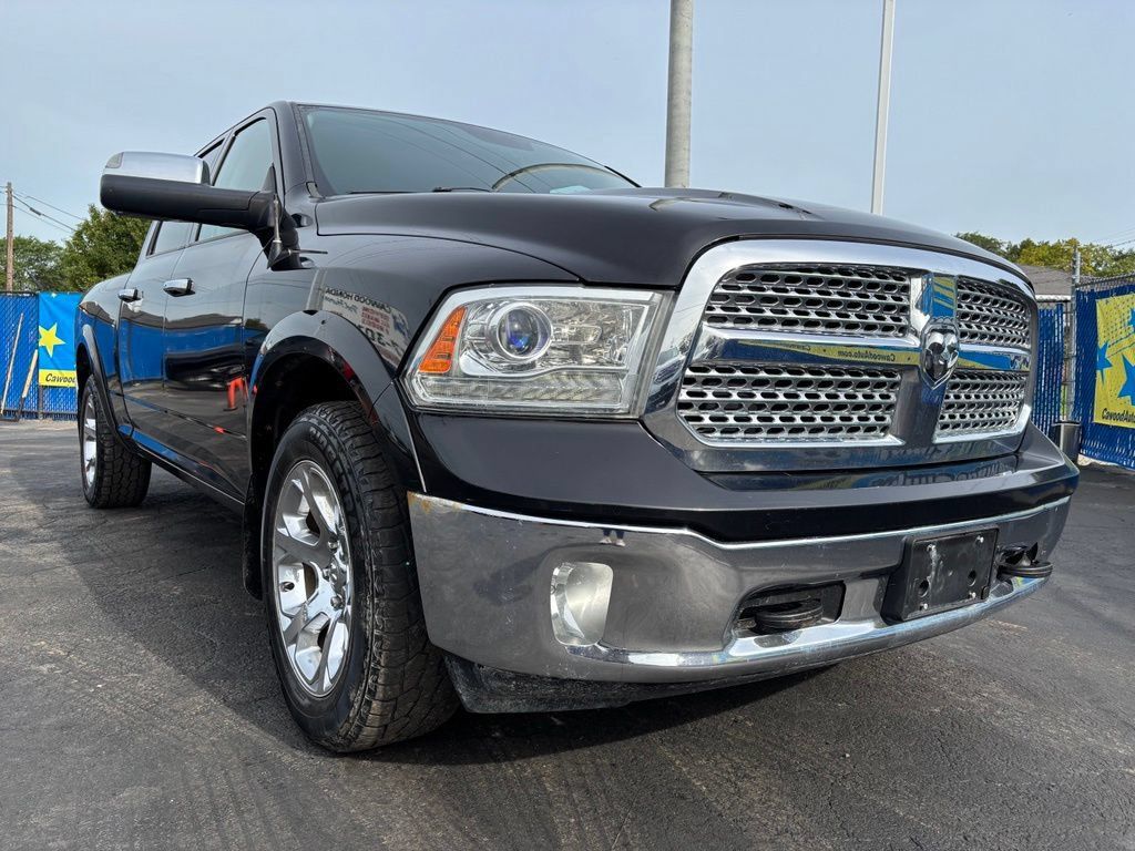Used 2015 RAM 1500 Laramie AWD/4WD image 34