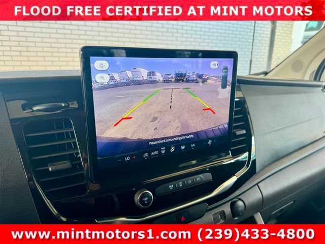 Used 2024 Ford Transit 350 XLT RWD image 31