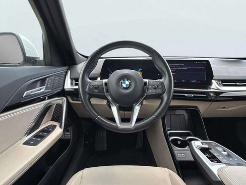 Used 2023 BMW X1 xDrive28i image 10
