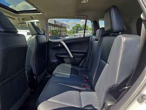 Used 2015 Toyota RAV4 Limited AWD/4WD image 11