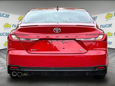 Certified 2025 Toyota Camry SE FWD image 5