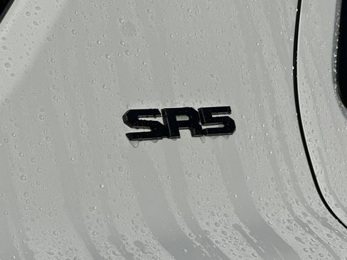 Used 2025 Toyota 4Runner SR5 image 27