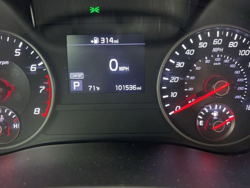 Used 2019 Kia Stinger GT RWD image 5