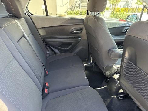 Used 2020 Chevrolet Trax LS w/ Tint and Cruise Package image 21