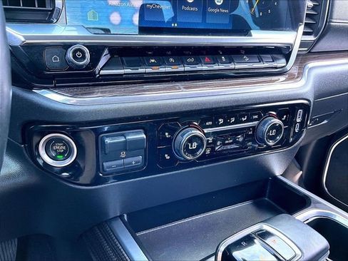 Used 2023 Chevrolet Silverado 1500 LT Trail Boss w/ Protection Package image 26