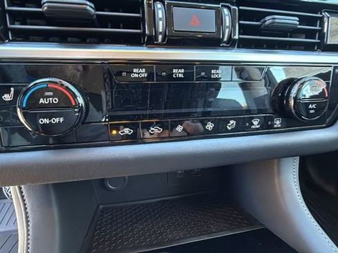 New 2025 Nissan Pathfinder SV w/ Cargo Package image 14