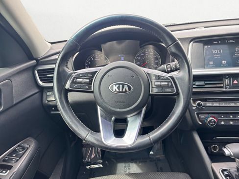 Used 2019 Kia Optima S w/ S Panoramic Sunroof Package FWD image 9