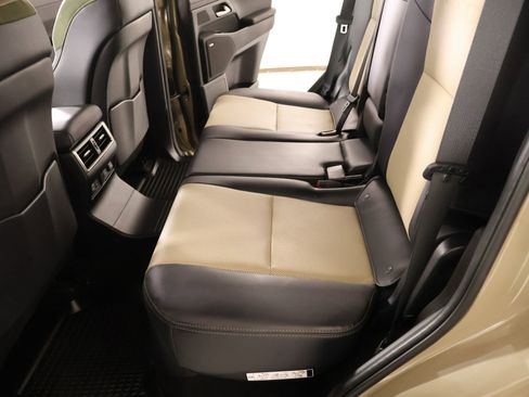 Used 2024 Lexus GX 550 AWD/4WD image 14