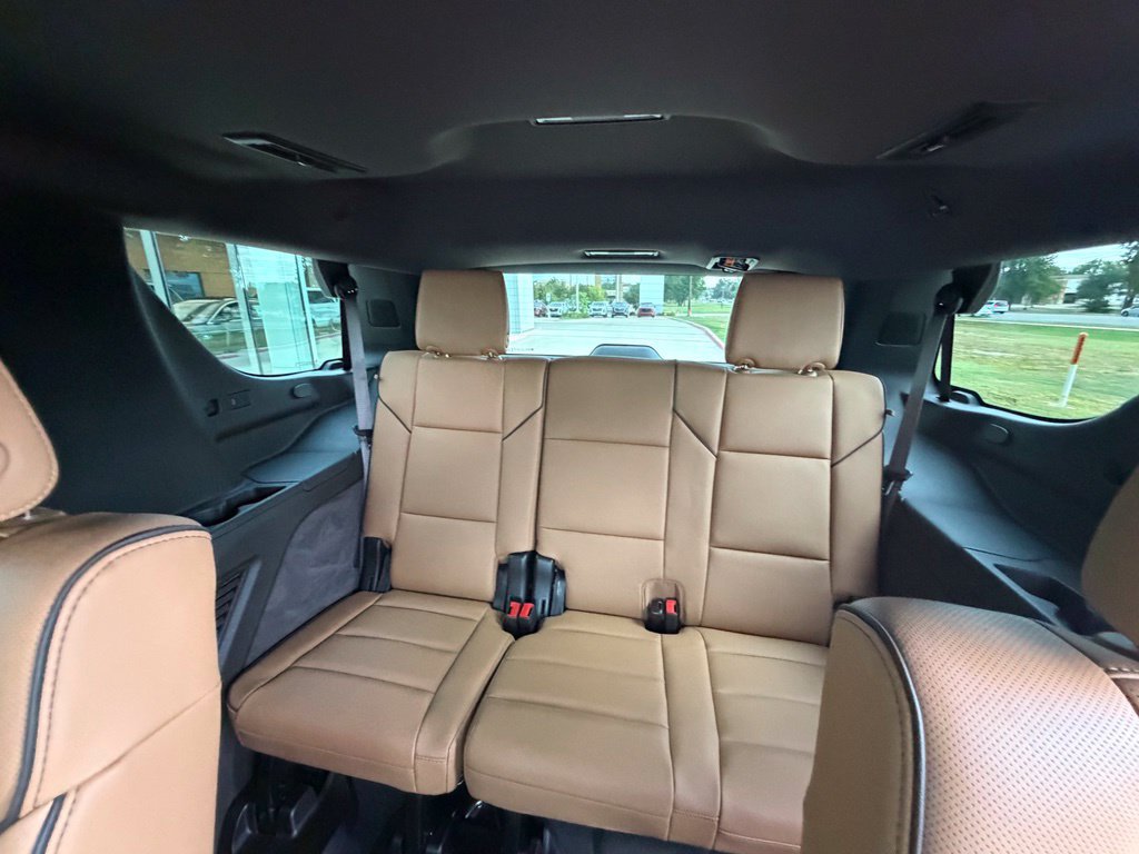 Used 2025 Cadillac Escalade Premium Luxury w/ Touring Package AWD/4WD image 23