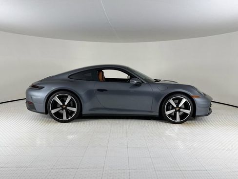 Certified 2025 Porsche 911 Carrera RWD image 8