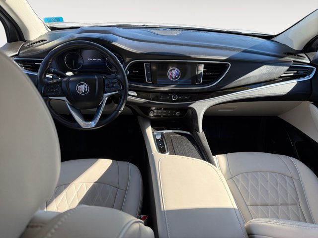 Used 2023 Buick Enclave Avenir w/ Avenir Technology Package AWD/4WD image 10