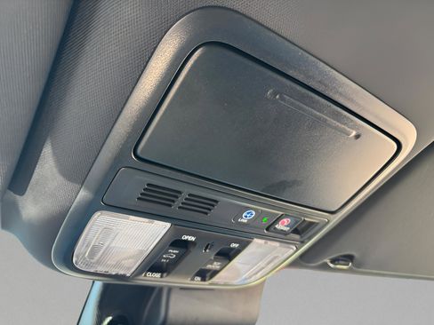 Certified 2020 Honda Passport Touring image 28