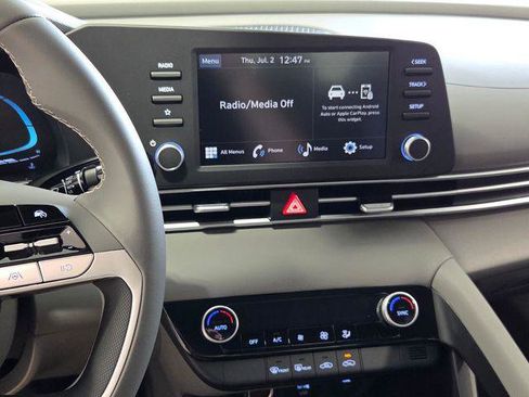 New 2026 Hyundai Elantra Sport FWD image 18