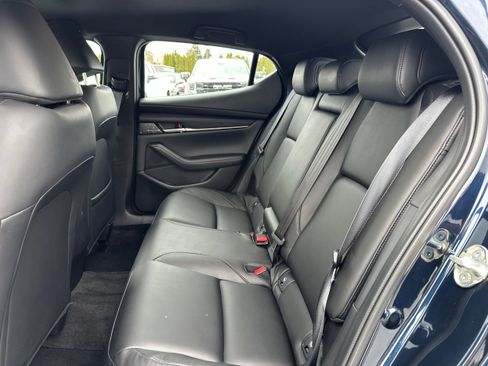 Certified 2025 MAZDA MAZDA3 s Sport image 10