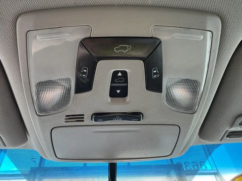 Used 2016 Toyota Sienna XLE FWD image 20