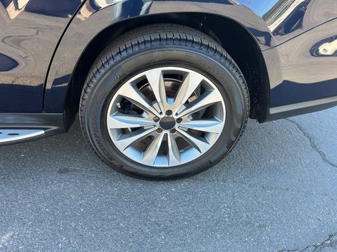 Used 2014 Mercedes-Benz GL 450 4MATIC image 43