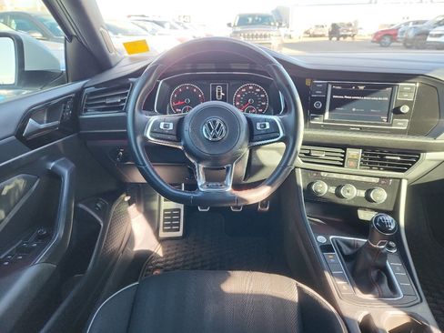 Used 2021 Volkswagen Jetta GLI image 22