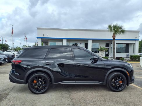 Used 2025 INFINITI QX60 Luxe w/ Black Edition image 22