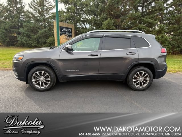 Used 2019 Jeep Cherokee Latitude Plus AWD/4WD image 1