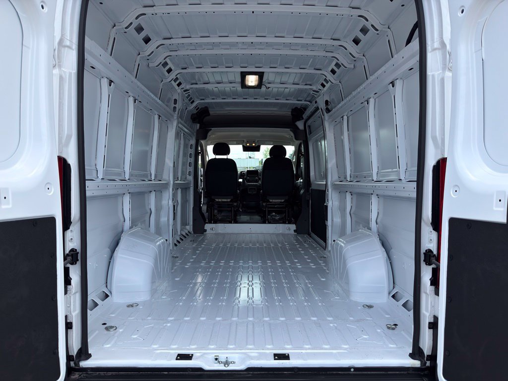 New 2026 RAM ProMaster 2500 w/ Convenience Group FWD image 20