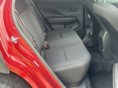 Used 2025 Hyundai Kona SEL FWD image 15