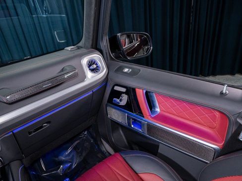 Used 2025 Mercedes-Benz G 63 AMG 4MATIC image 23