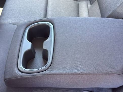 Used 2025 Toyota Camry LE w/ Convenience Package image 18