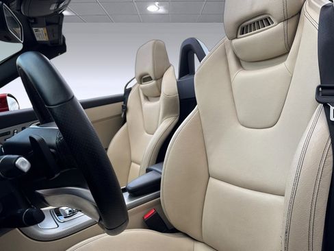 Certified 2019 Mercedes-Benz SLC 300 image 19